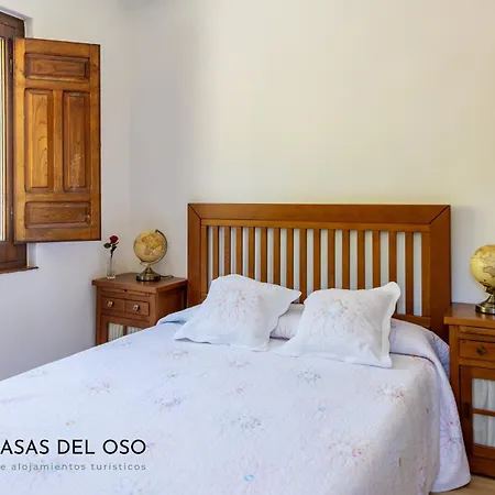 Lesbardu - Casas Del Oso