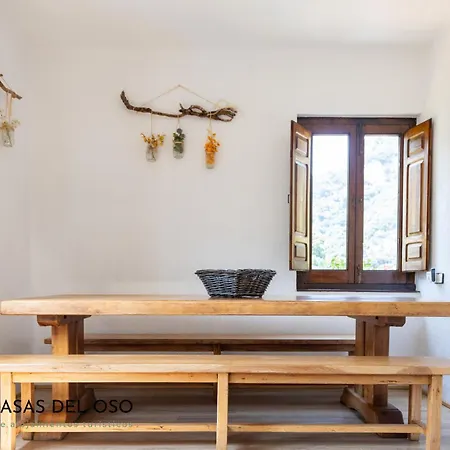 Lesbardu - Casas Del Oso